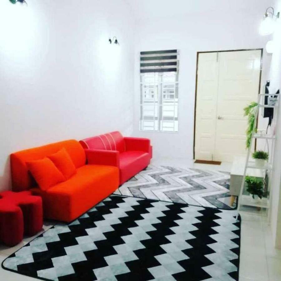Nur Zahra Sungkai Homestay Exteriér fotografie
